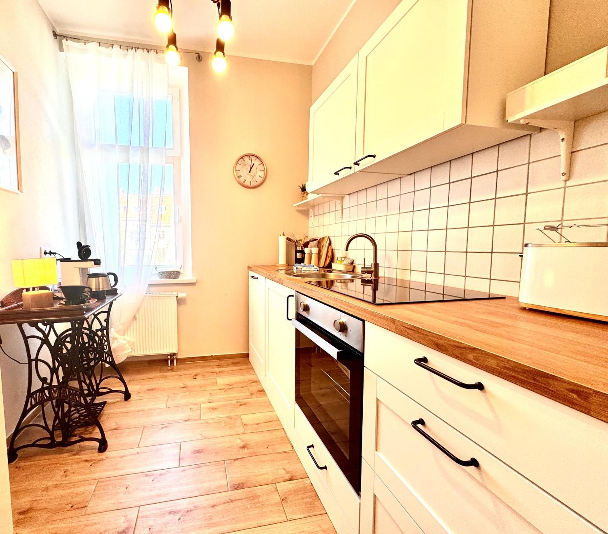 Bautzen Living Appartement - Zentrumslage Parkplatz Babybett 외부 사진