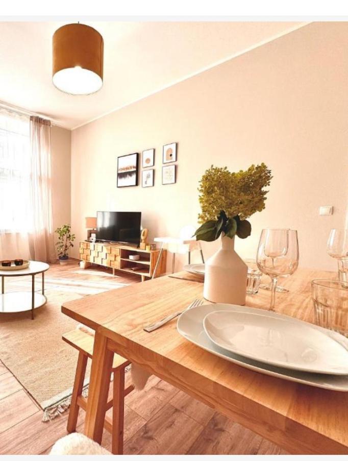 Bautzen Living Appartement - Zentrumslage Parkplatz Babybett 외부 사진